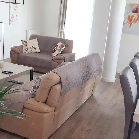 Modern Apartment In Cureghem Anderlecht 134 M² + Terrace Bruxelles Eksteriør billede