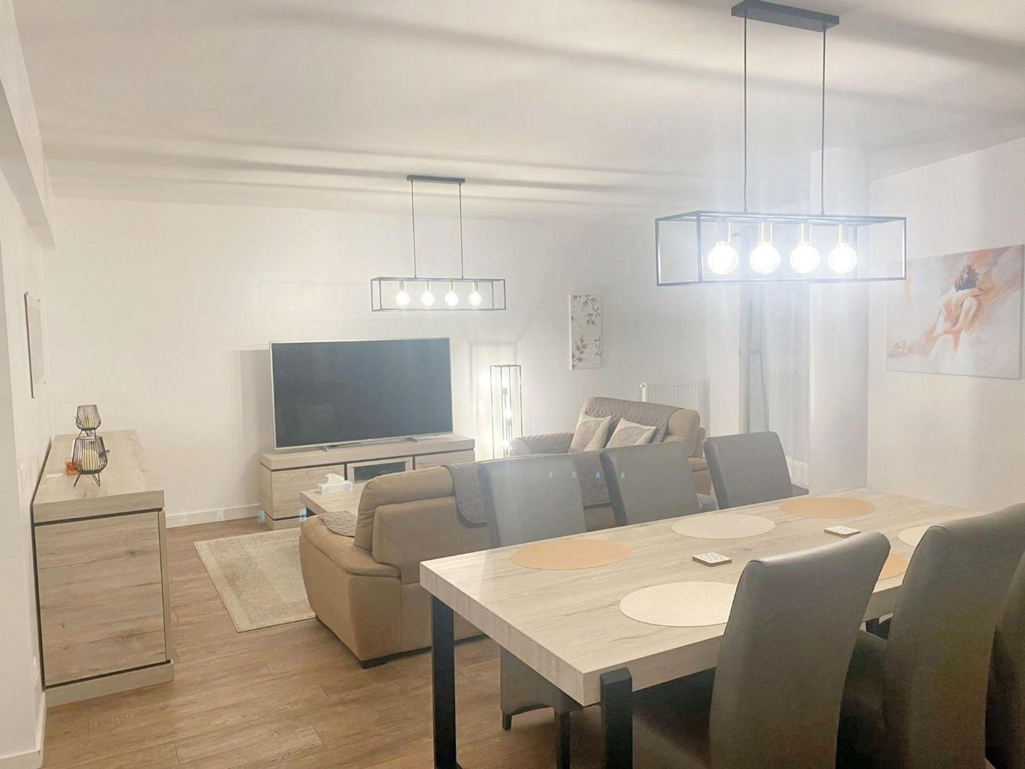 Modern Apartment In Cureghem Anderlecht 134 M² + Terrace Bruxelles Eksteriør billede