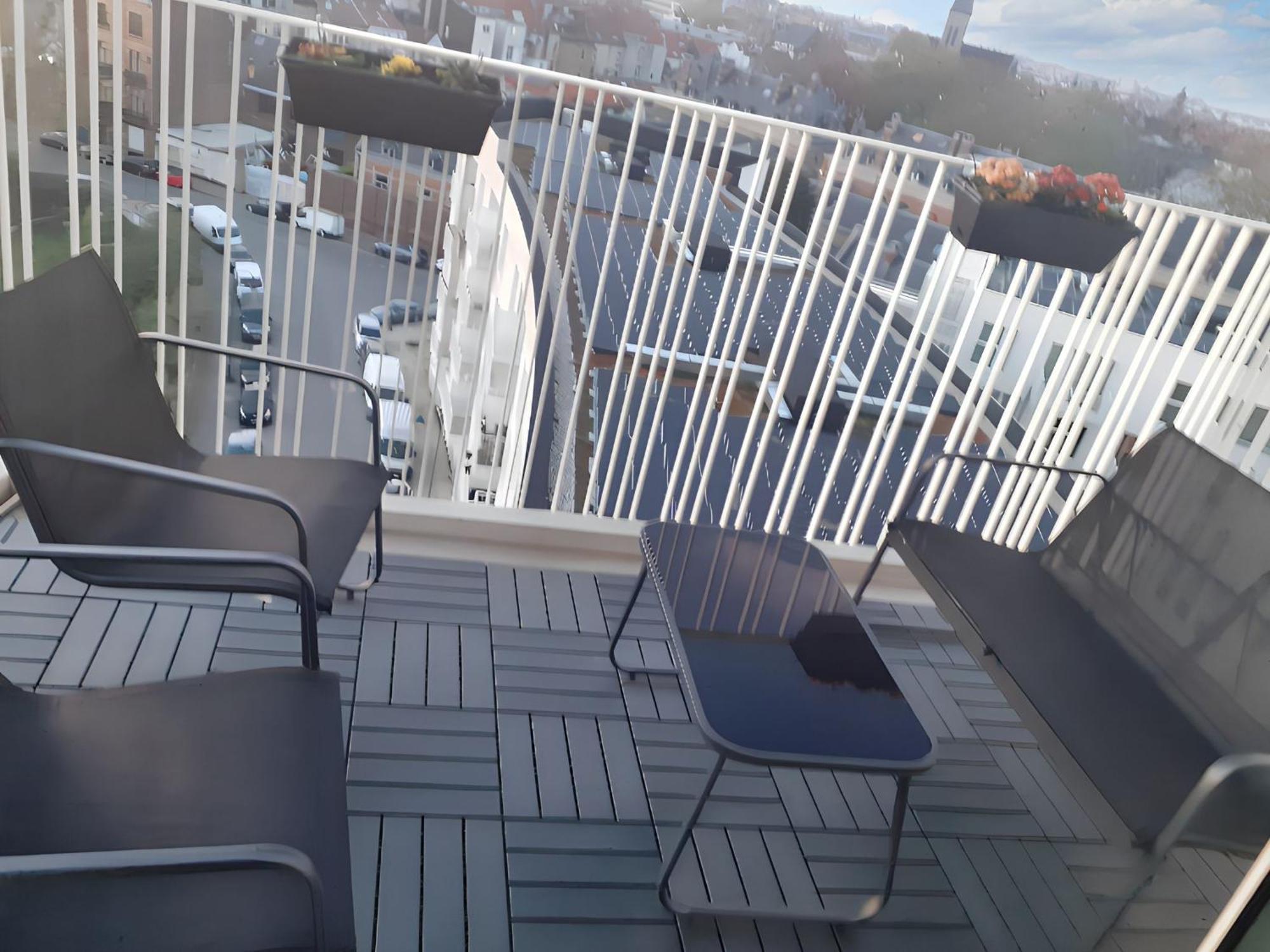 Modern Apartment In Cureghem Anderlecht 134 M² + Terrace Bruxelles Eksteriør billede
