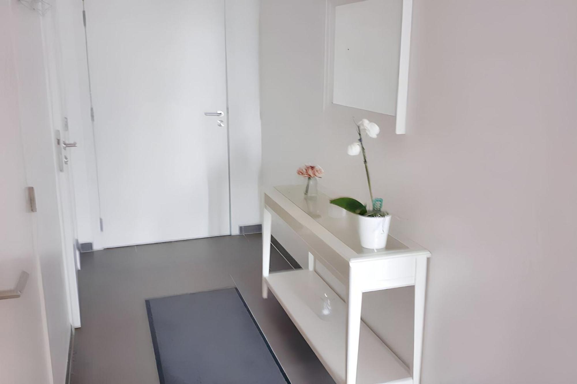 Modern Apartment In Cureghem Anderlecht 134 M² + Terrace Bruxelles Eksteriør billede