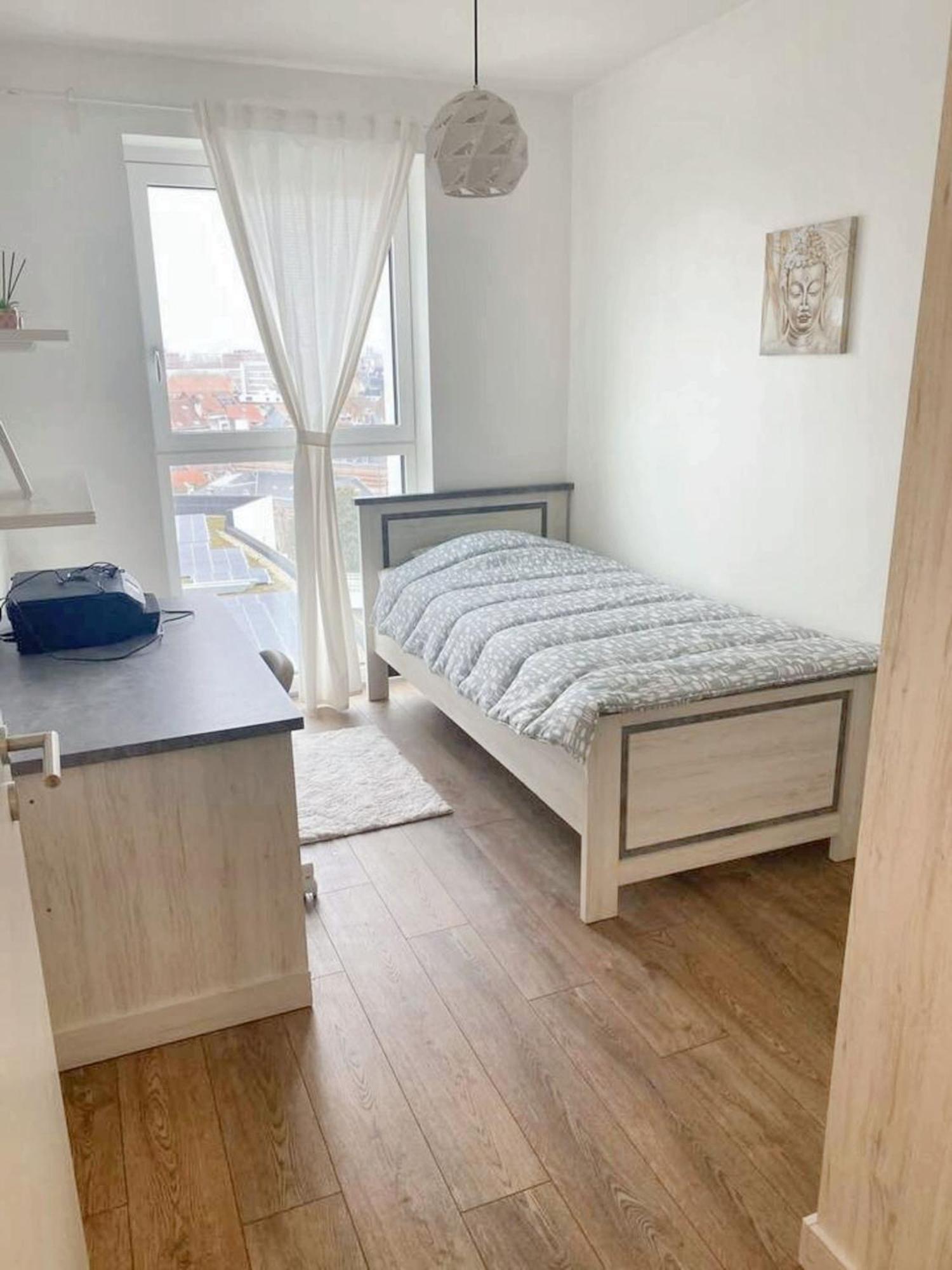 Modern Apartment In Cureghem Anderlecht 134 M² + Terrace Bruxelles Eksteriør billede
