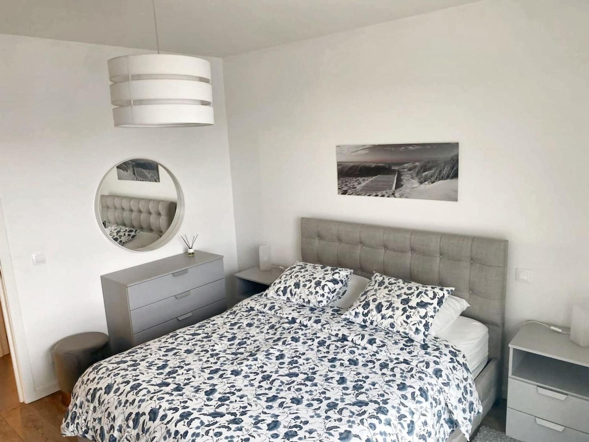Modern Apartment In Cureghem Anderlecht 134 M² + Terrace Bruxelles Eksteriør billede